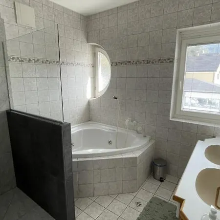 Habitación en casa particular Blue Sky Mit Gemeinschaftsbadezimmer